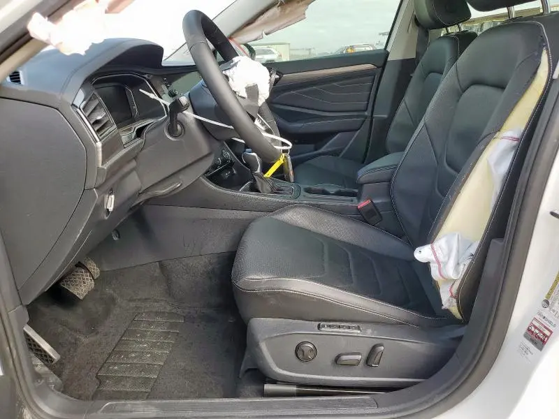 2024 VOLKSWAGEN JETTA SEL  