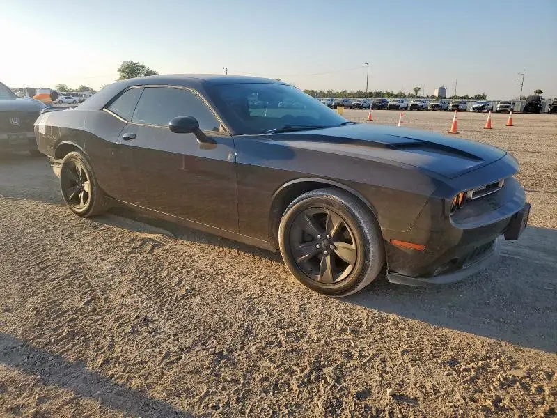 2019 DODGE CHALLENGER SXT  
