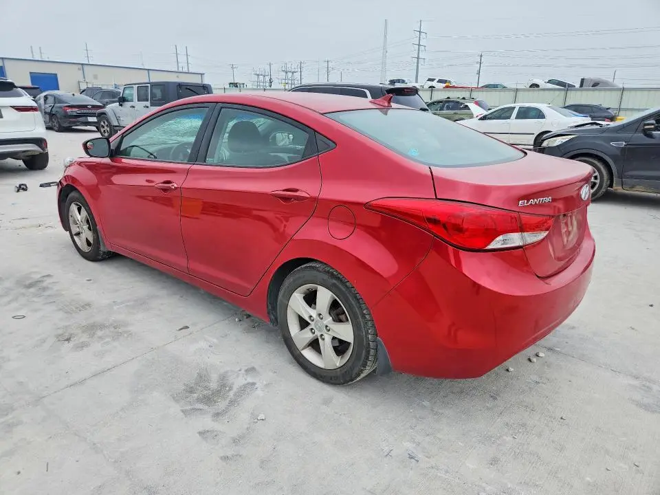 2013 HYUNDAI ELANTRA GLS  