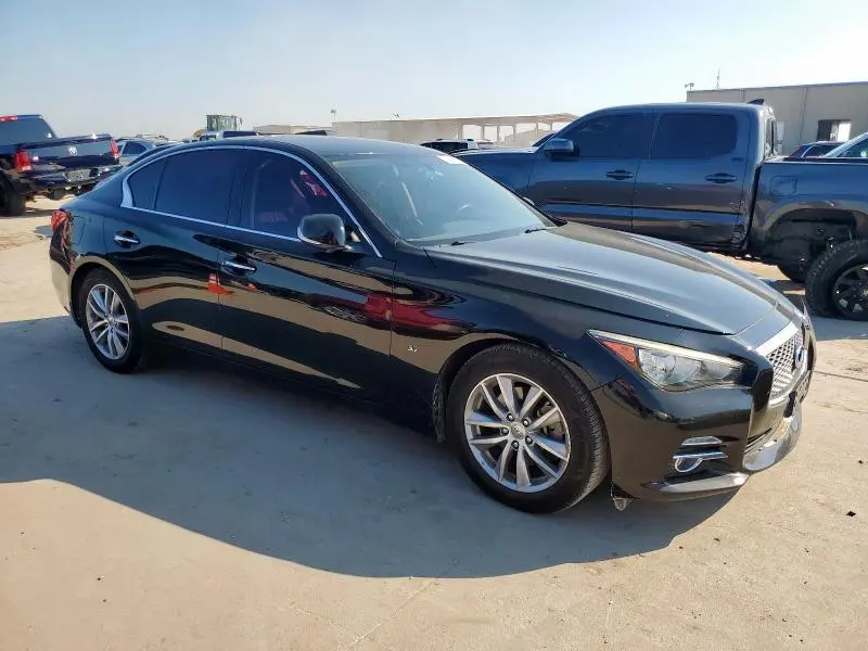 2015 INFINITI Q50 BASE  