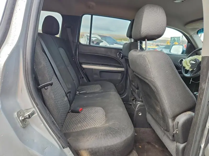 2010 CHEVROLET HHR LT  