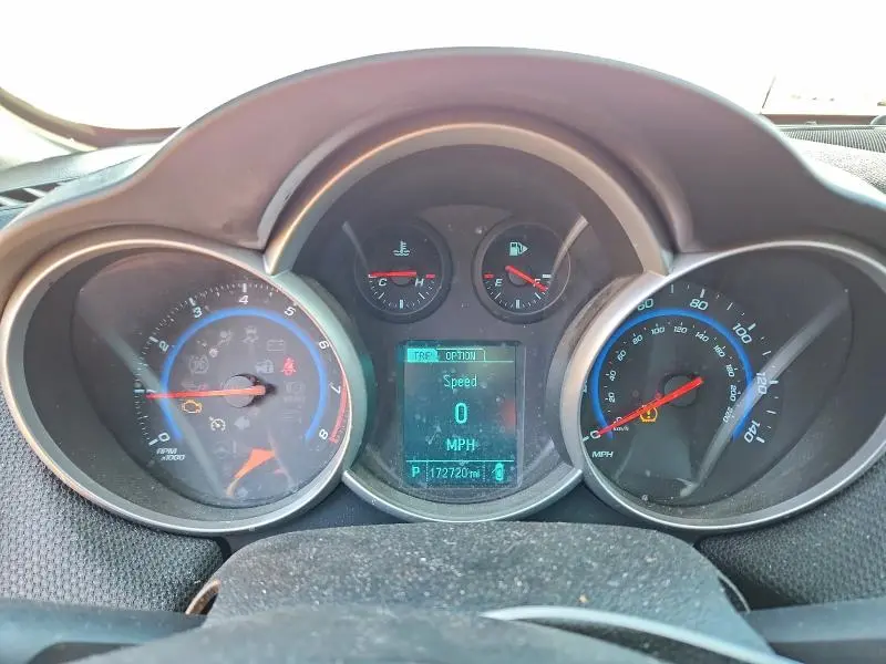 2015 CHEVROLET CRUZE LT  