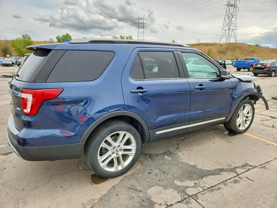 2016 FORD EXPLORER XLT  