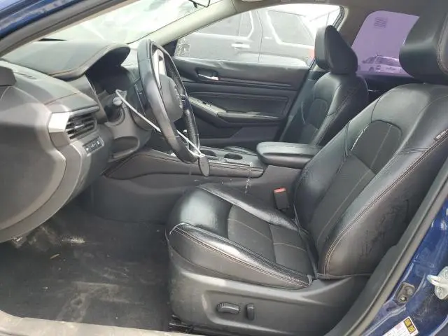 2019 NISSAN ALTIMA SR  