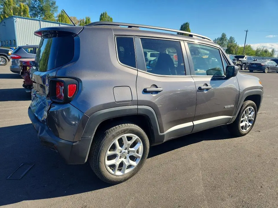 2017 JEEP RENEGADE LATITUDE  
