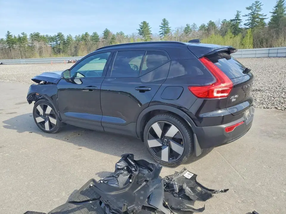 2024 VOLVO XC40 RECHARGE ULTIMATE  