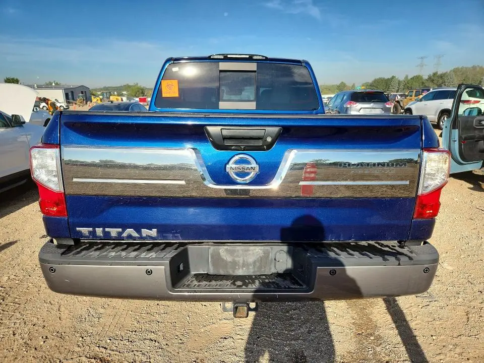 2017 NISSAN TITAN PLATINUM RESERVE  