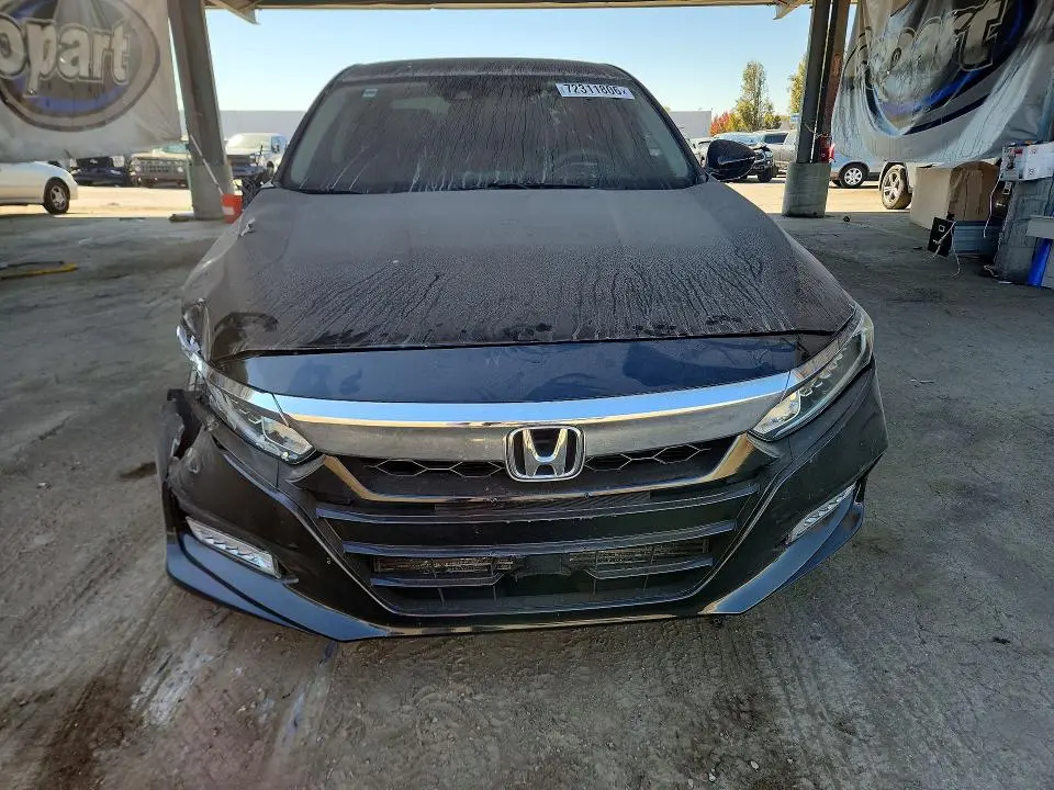 2018 HONDA ACCORD LX  