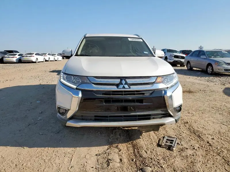 2018 MITSUBISHI OUTLANDER SE  