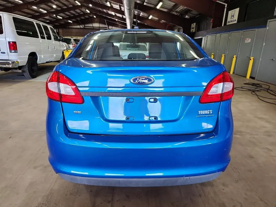2012 FORD FIESTA SE  