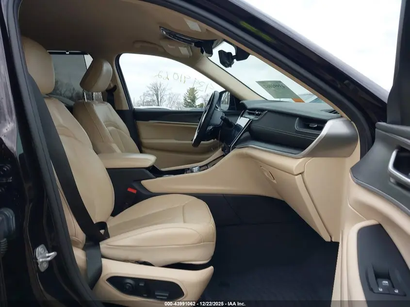 2022 JEEP GRAND CHEROKEE L LIMITED 4X4