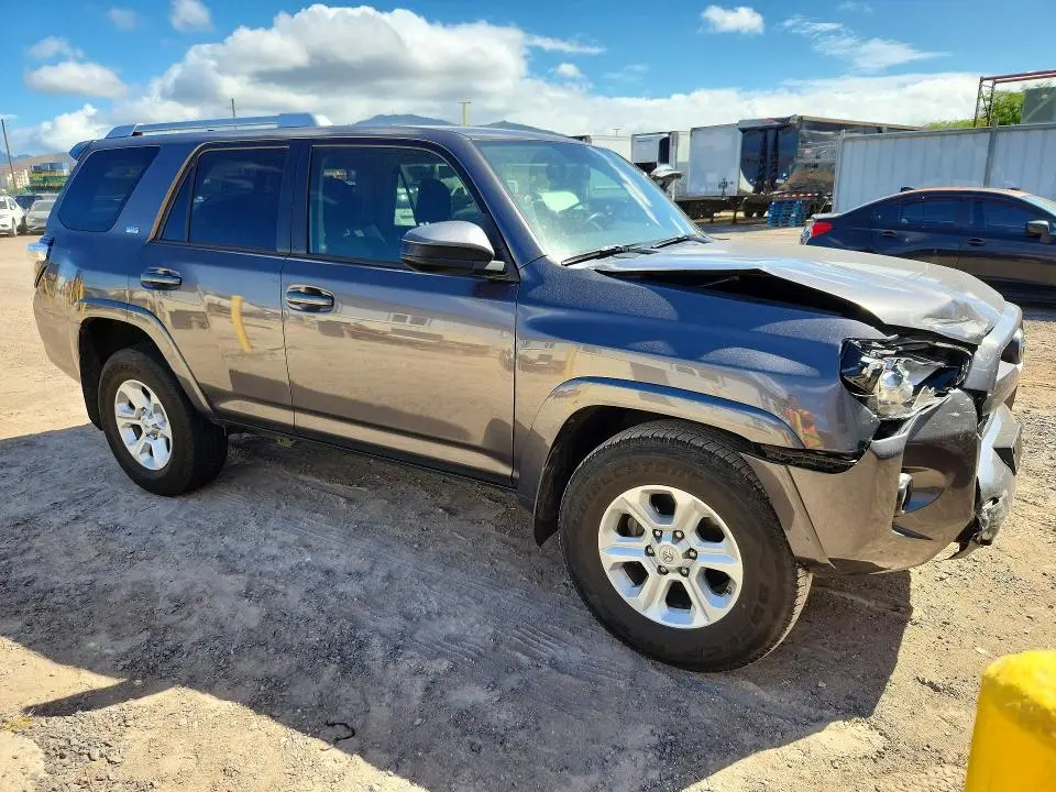 2016 TOYOTA 4RUNNER SR5  