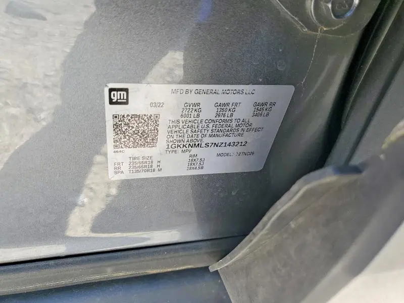 2022 GMC ACADIA SLT  