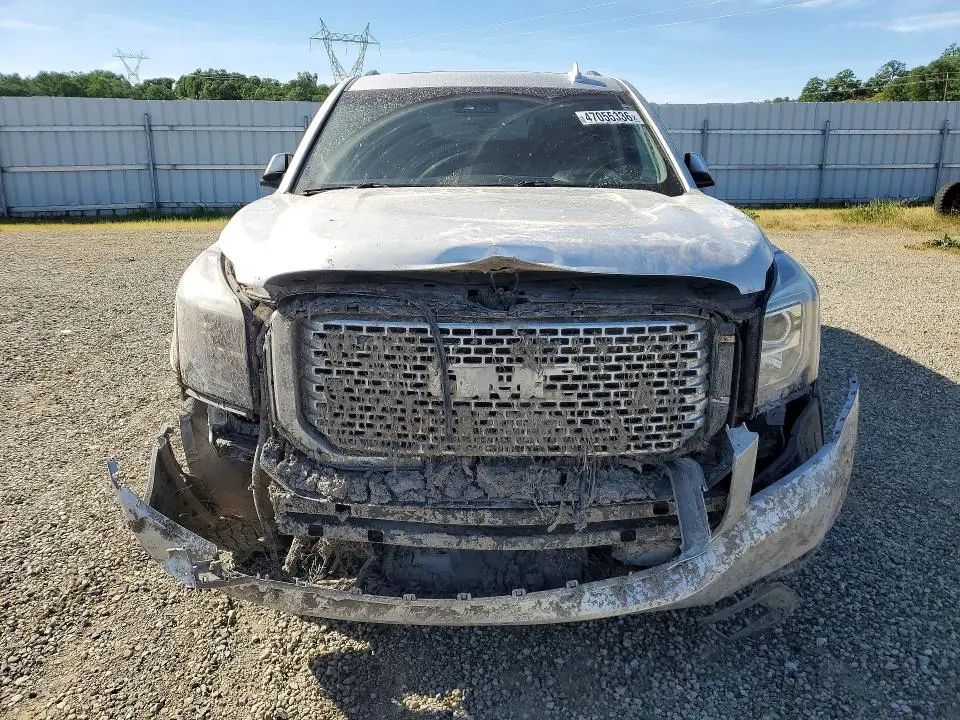 2017 GMC YUKON XL DENALI  
