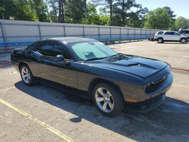 2020 DODGE CHALLENGER SXT  