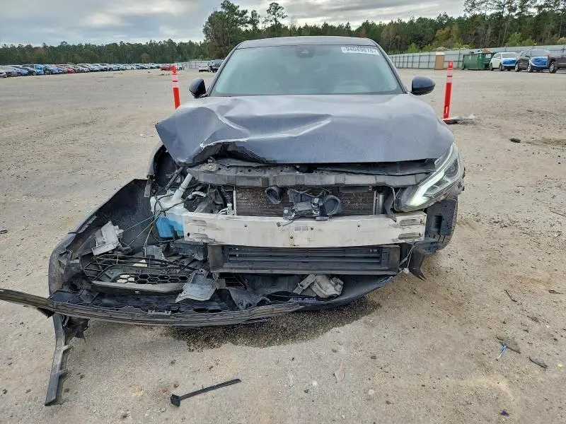 2019 NISSAN ALTIMA SL  