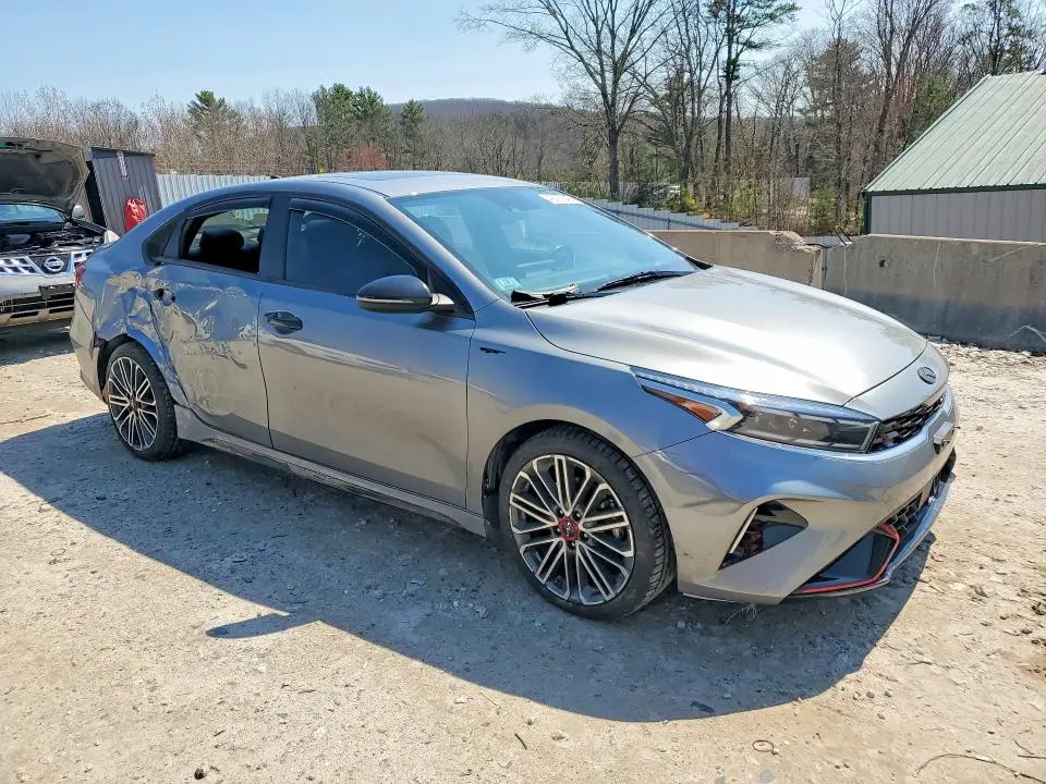 2022 KIA FORTE GT  