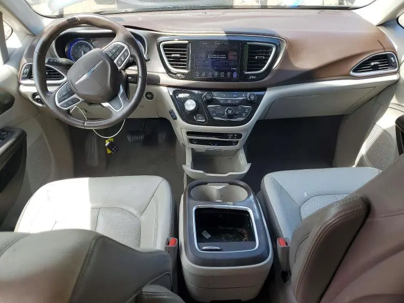 2017 CHRYSLER PACIFICA TOURING L PLUS  