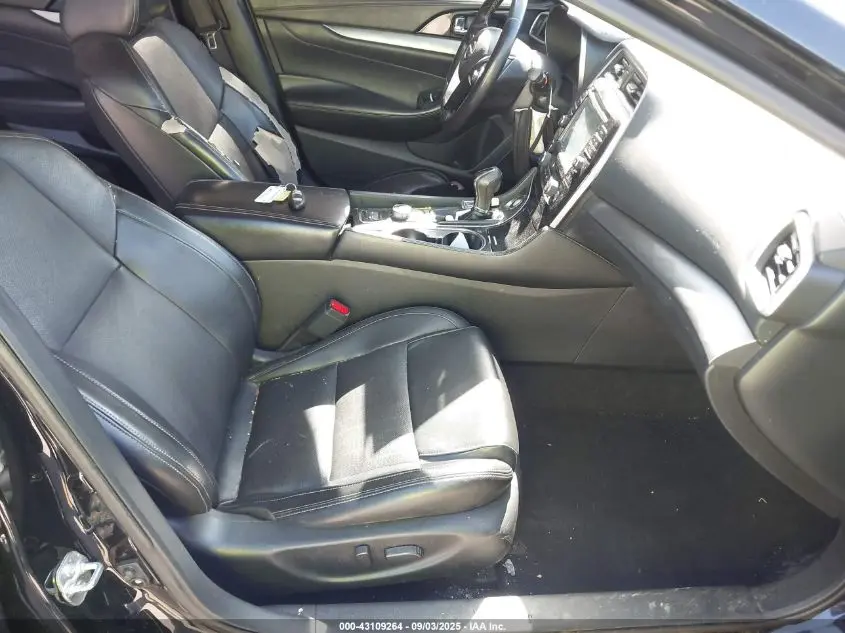 2017 NISSAN MAXIMA 3.5 SV