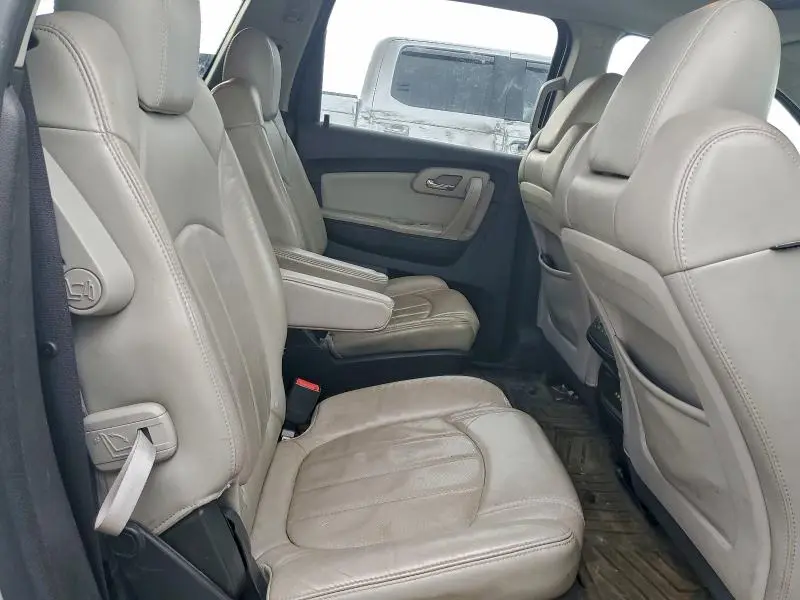 2010 CHEVROLET TRAVERSE LTZ  