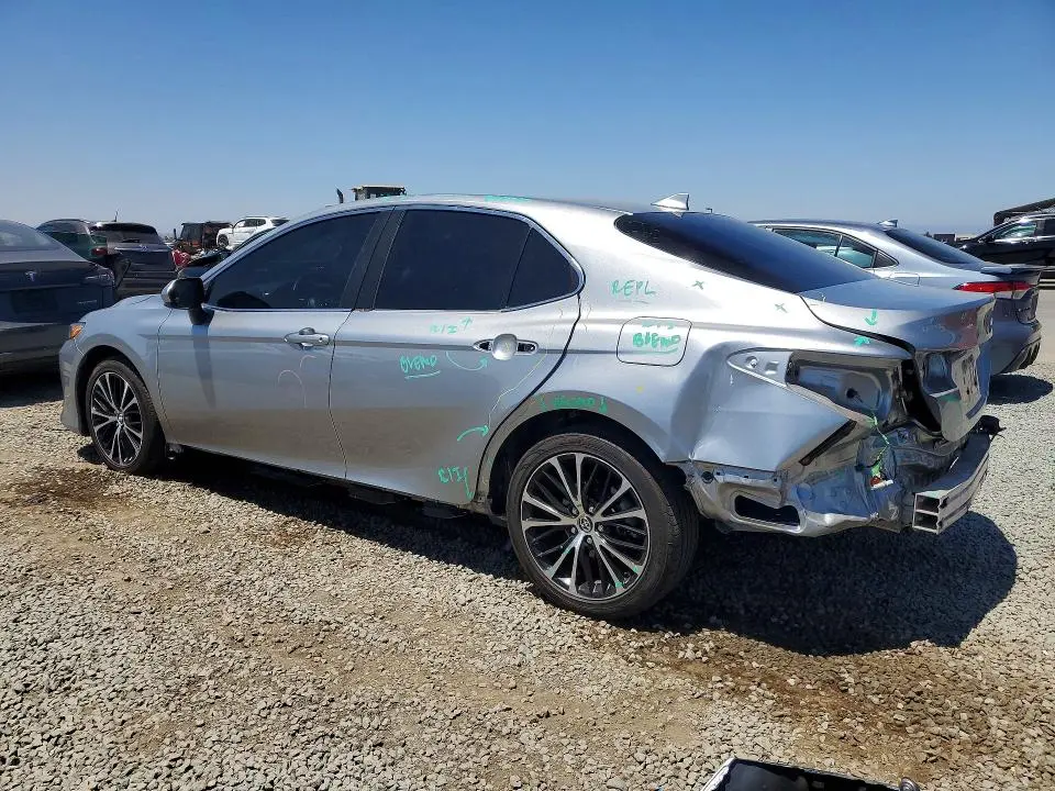 2022 TOYOTA CAMRY LE  