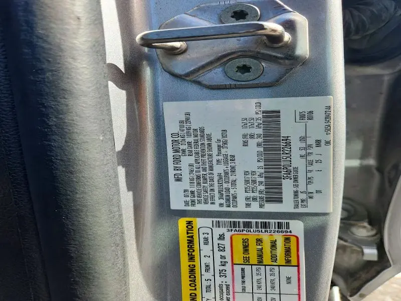 2020 FORD FUSION SE  