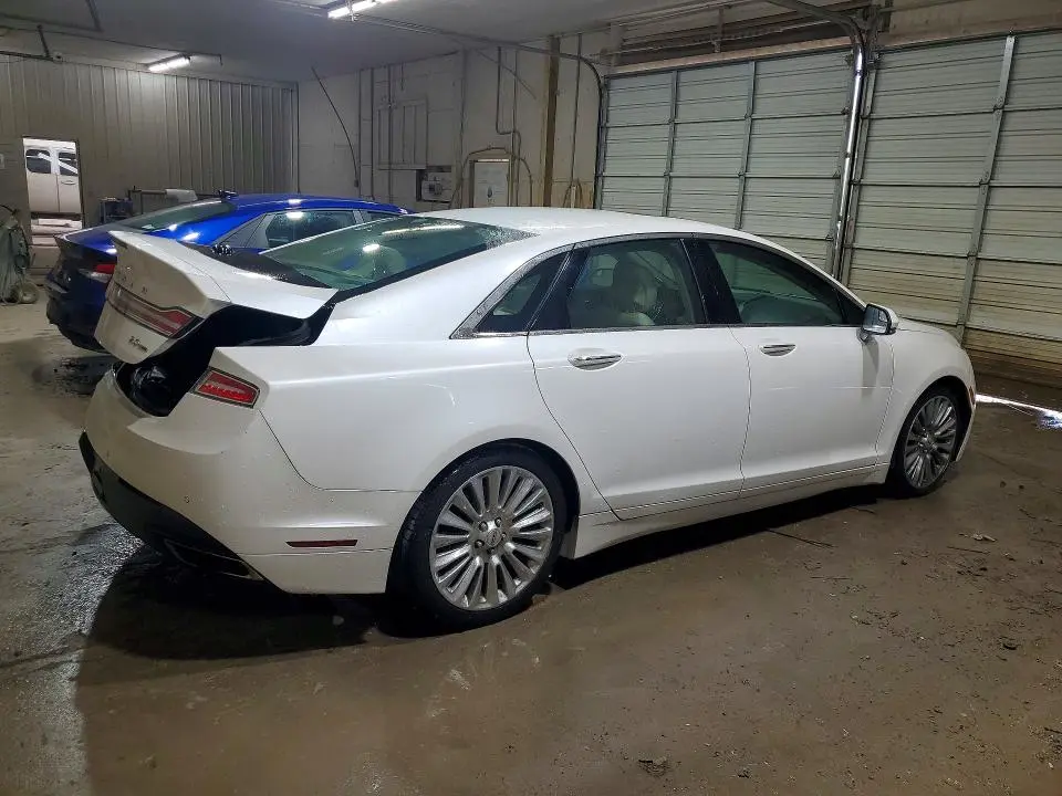2016 LINCOLN MKZ   