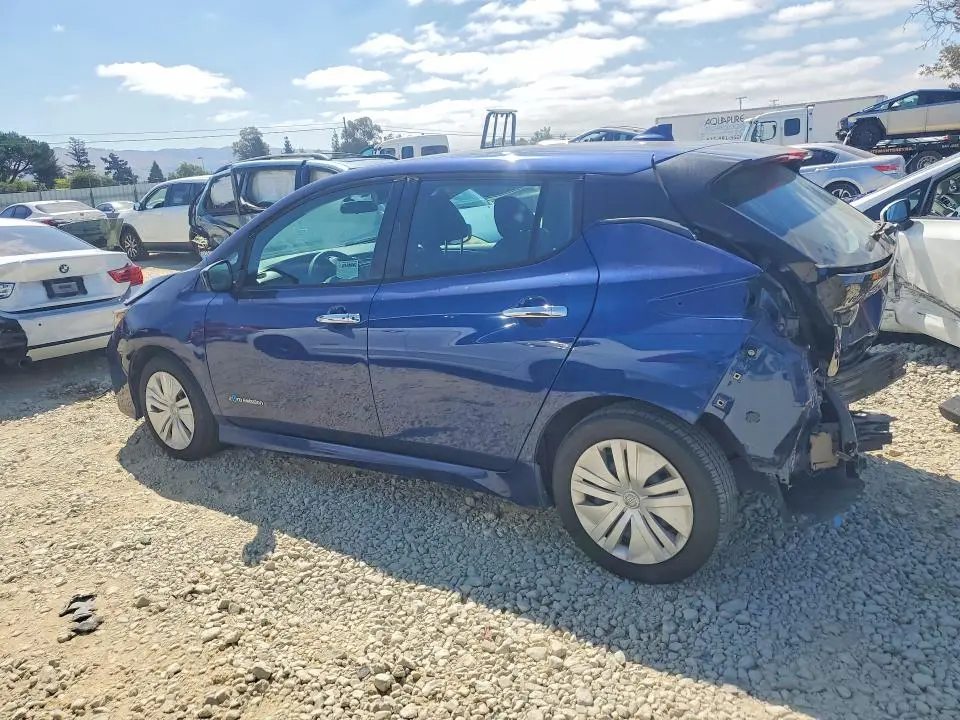 2019 NISSAN LEAF S  
