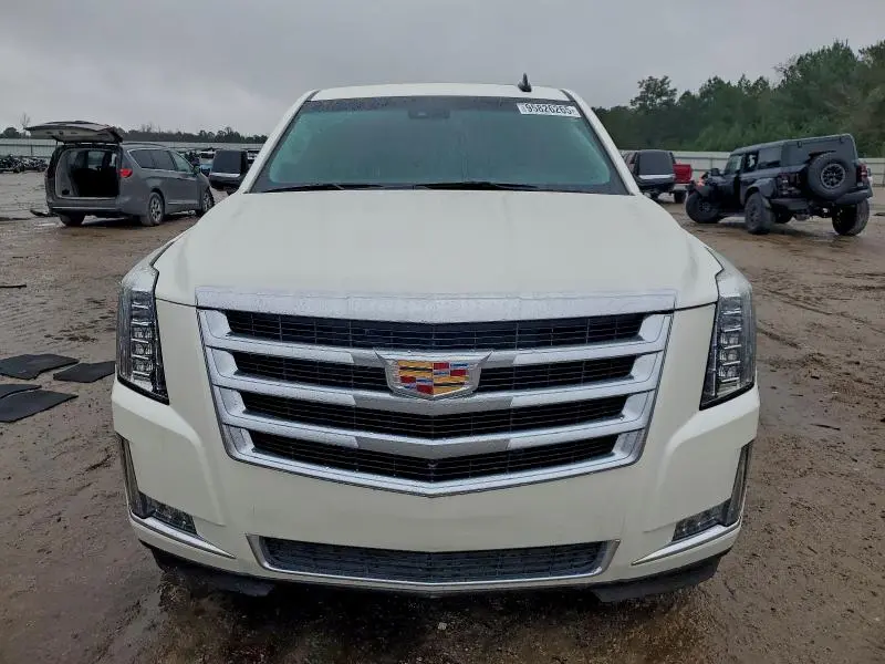 2018 CADILLAC ESCALADE LUXURY  