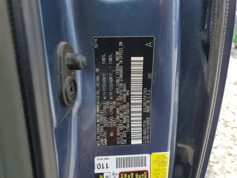 2015 TOYOTA SIENNA LE  