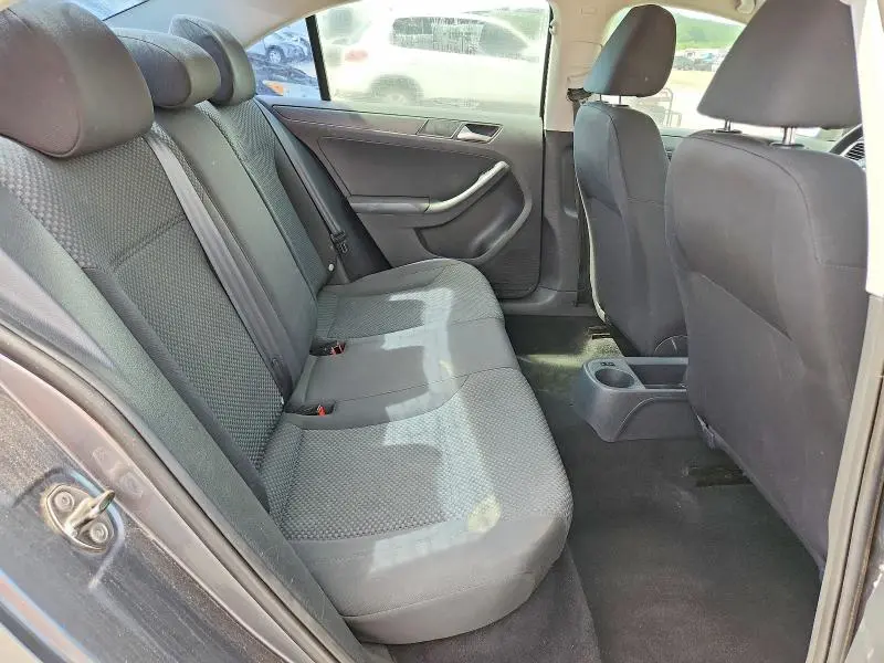2012 VOLKSWAGEN JETTA BASE  