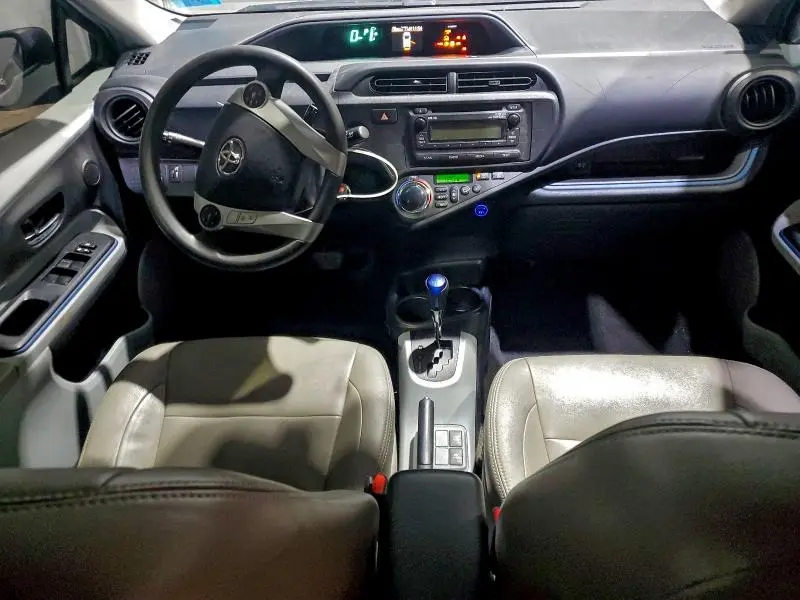 2013 TOYOTA PRIUS C   
