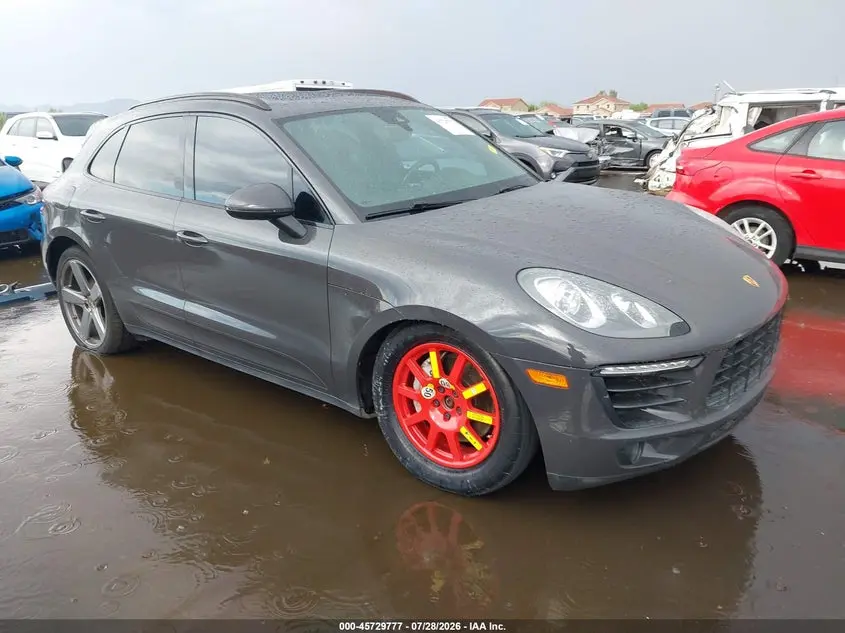 2018 PORSCHE MACAN S
