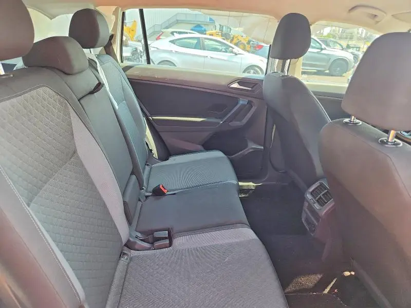 2020 VOLKSWAGEN TIGUAN S  