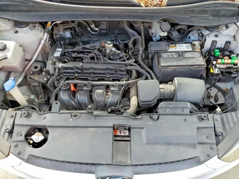 2015 HYUNDAI TUCSON SE  