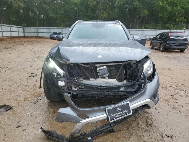 2017 MERCEDES-BENZ GLC 300
