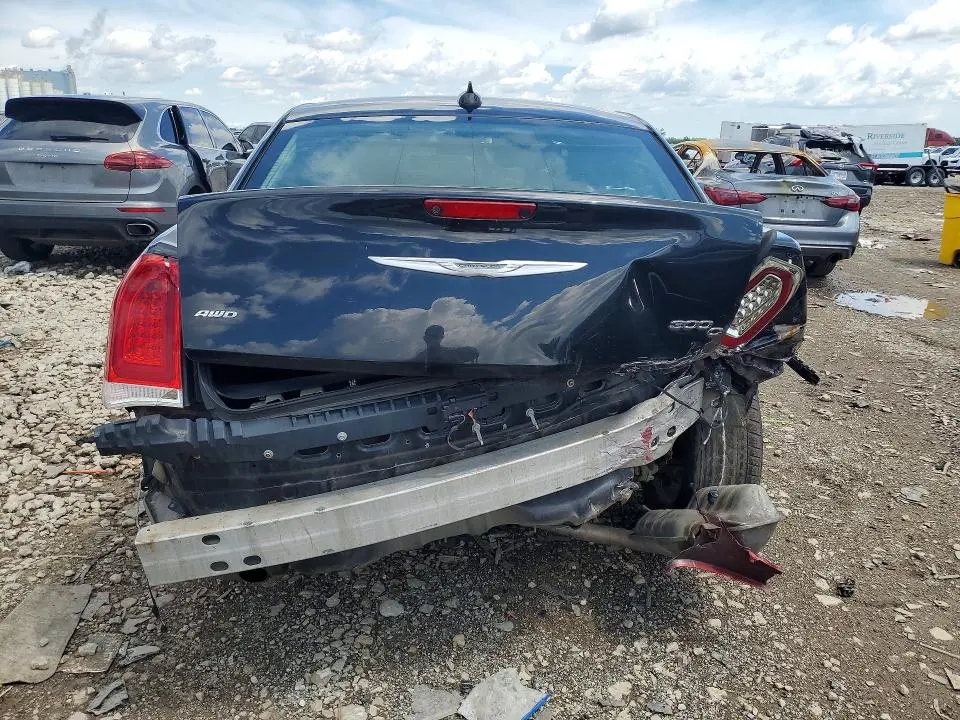 2016 CHRYSLER 300C   