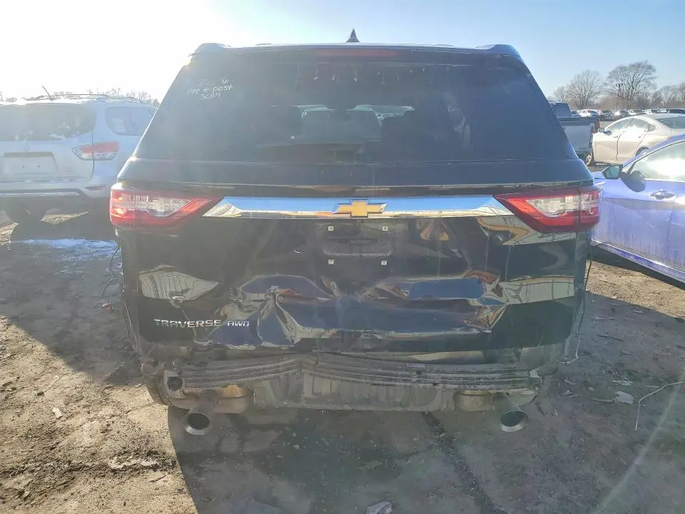 2021 CHEVROLET TRAVERSE LS  