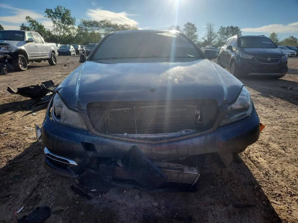 2013 MERCEDES-BENZ C 250  