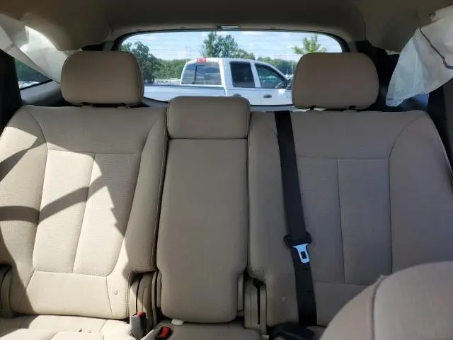 2012 HYUNDAI SANTA FE GLS  
