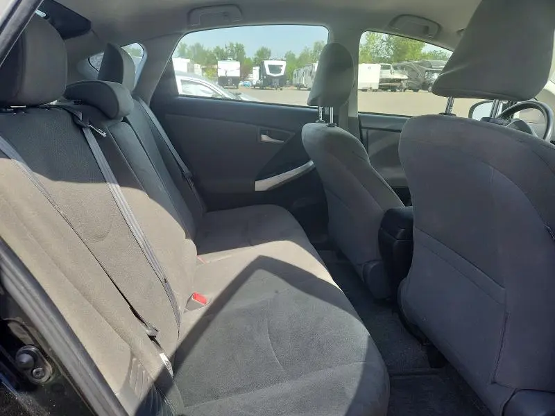 2013 TOYOTA PRIUS TWO  