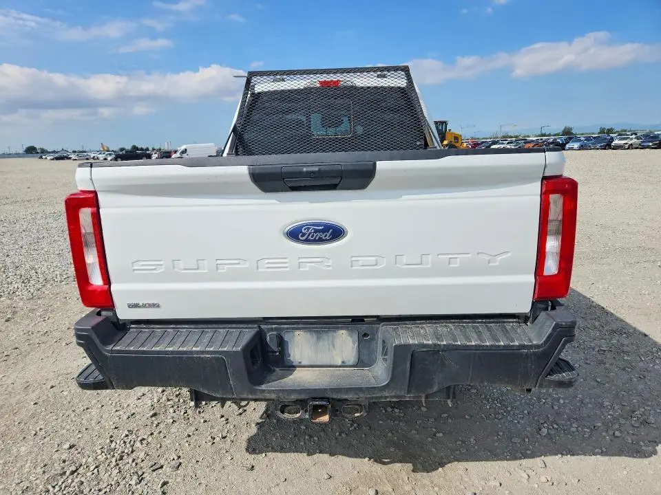 2023 FORD F350 XL SD SRW 4WD 6.8L V8
