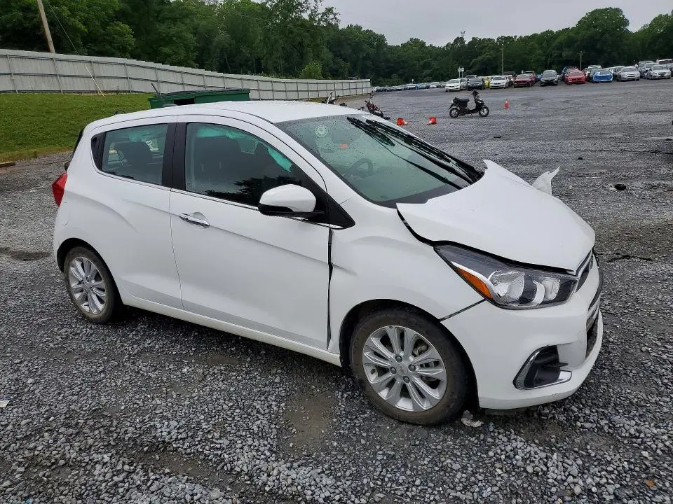 2017 CHEVROLET SPARK 2LT  
