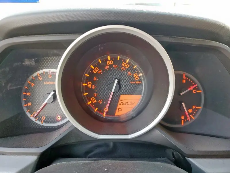 2011 TOYOTA 4RUNNER SR5  