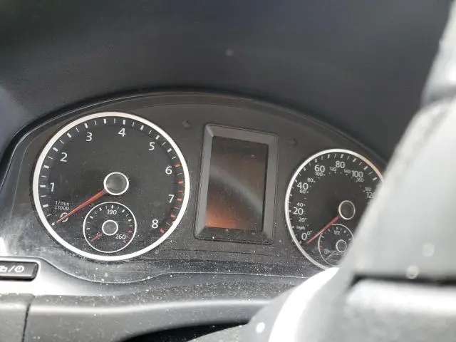 2015 VOLKSWAGEN TIGUAN S  