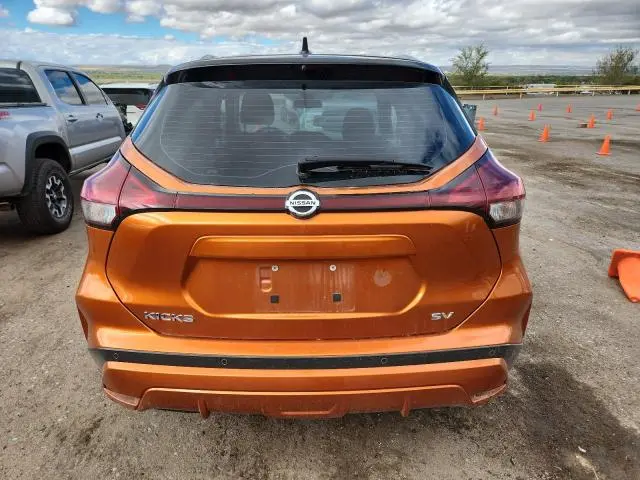 2021 NISSAN KICKS SV  