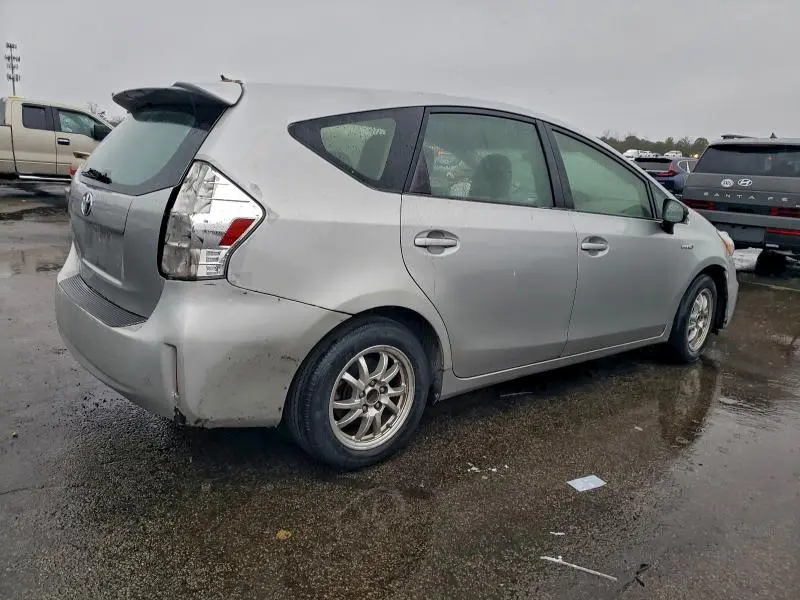 2012 TOYOTA PRIUS V   