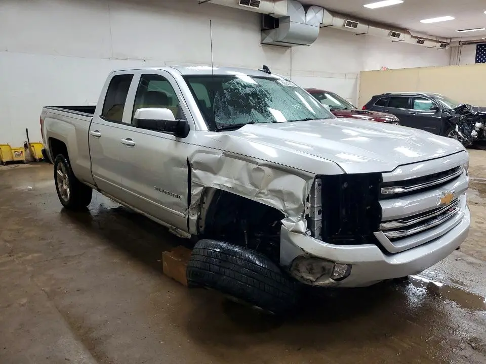 2016 CHEVROLET SILVERADO K1500 LT  