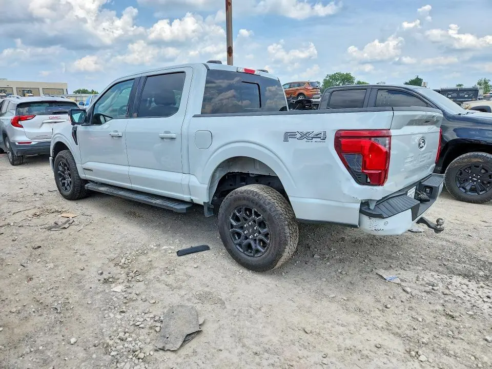 2024 FORD F150 XLT  
