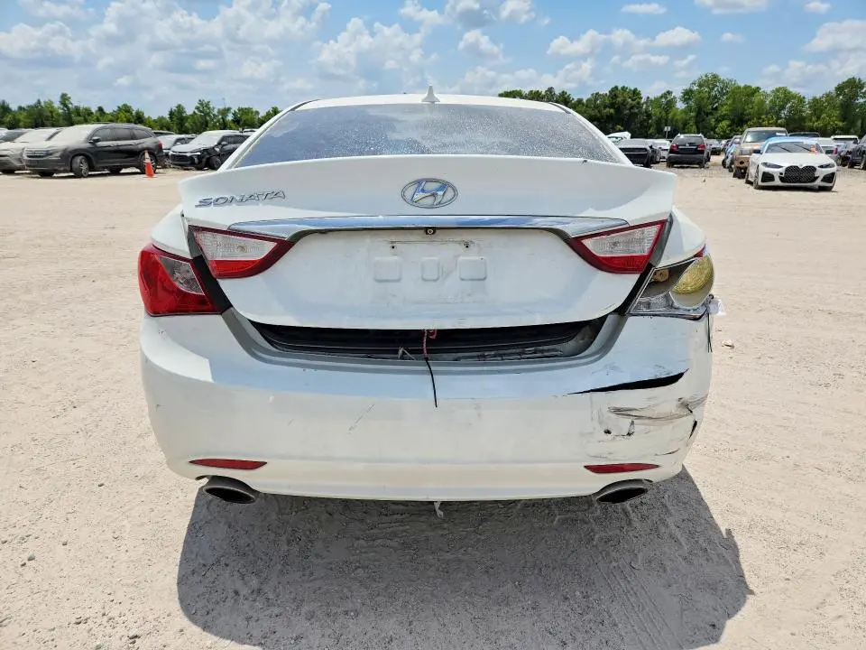 2012 HYUNDAI SONATA SE  